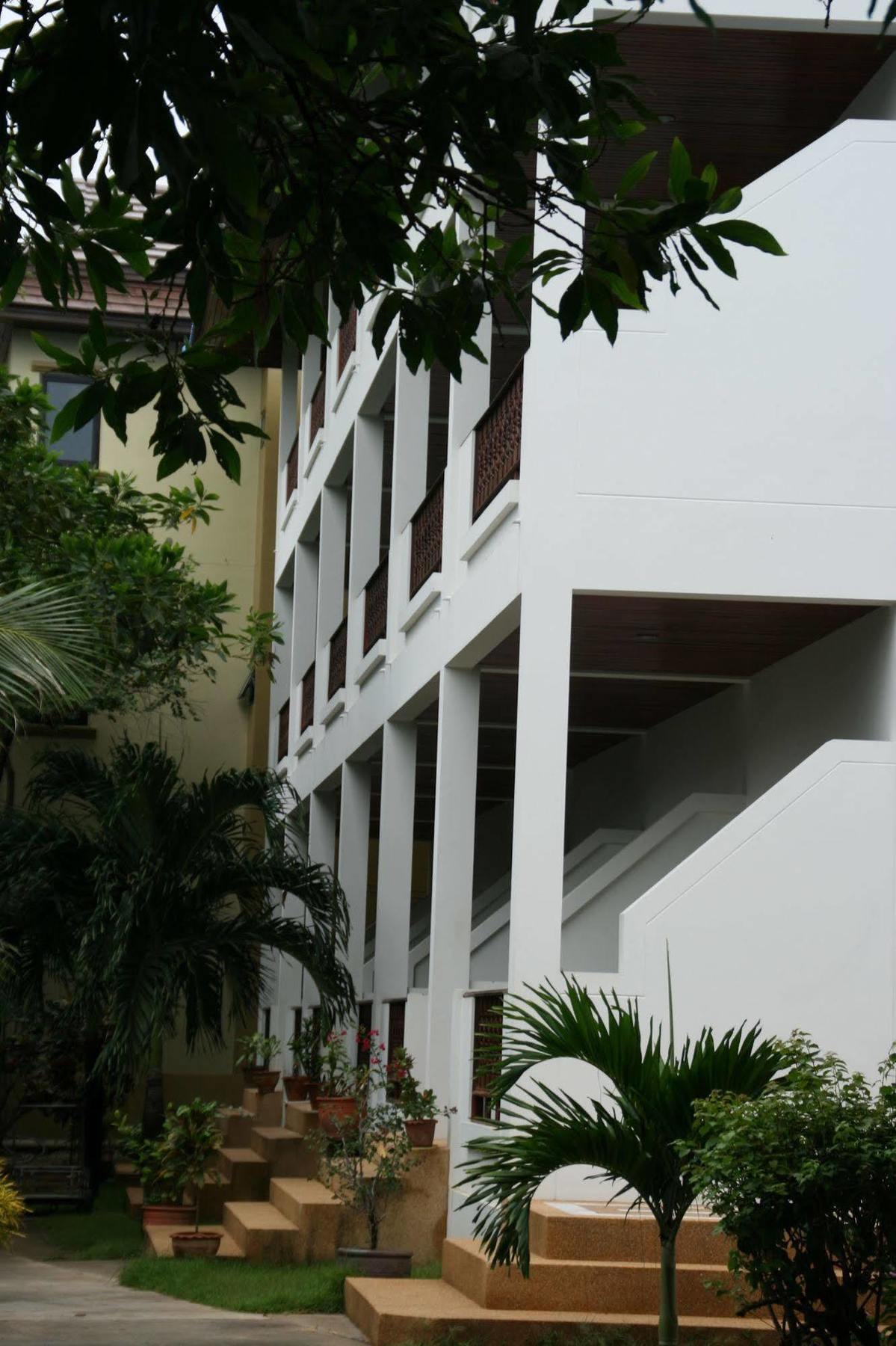 Marina Beach Resort - Sha Extra Plus Lamai Beach  Exterior photo